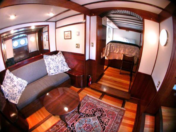 The Covington Houseboat Bed & Breakfast Saint Paul Phòng bức ảnh
