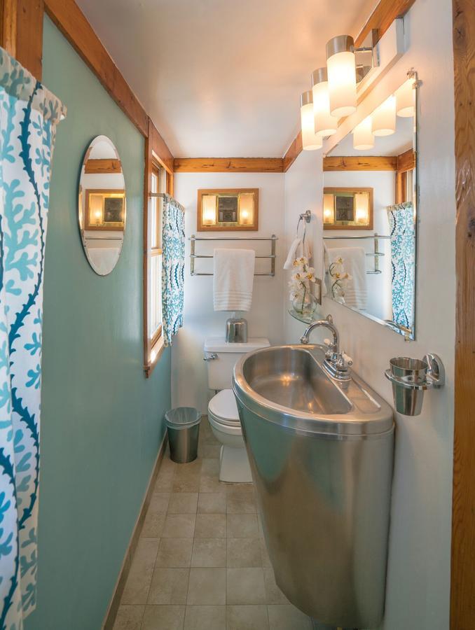 The Covington Houseboat Bed & Breakfast Saint Paul Ngoại thất bức ảnh